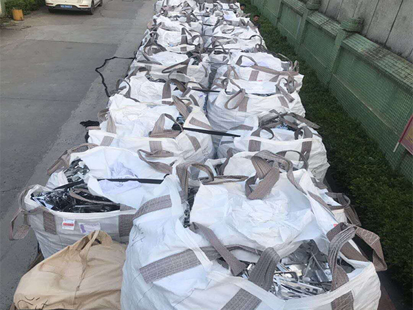 19吨国产麻豆成人传媒免费观看回收现场