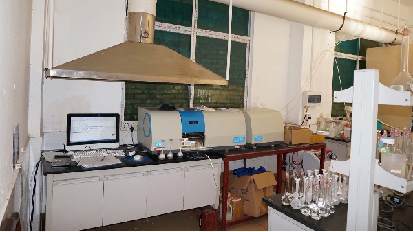 东莞91麻豆精品国产91久久久久久金属探索新能源汽车锂离子电池回收方法